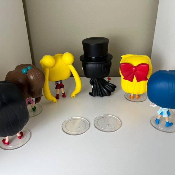 Funko Pop! Vinyl Figure Animation Sailor Moon Figures (6) - Picture 3 of 16